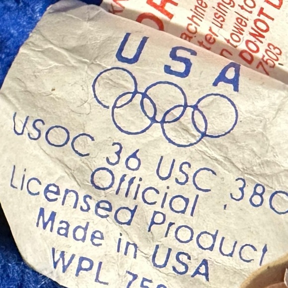 Vintage Drew Pearson Team USA Olympics Beanie Hat Pom Clutch Winter - Picture 10 of 12